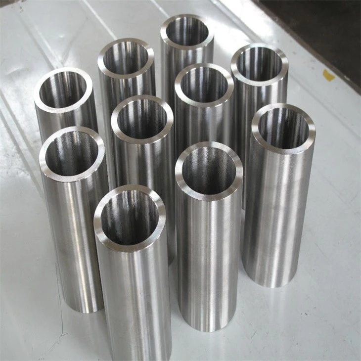 Titanium Alloy Gr 2 Clad Pipe